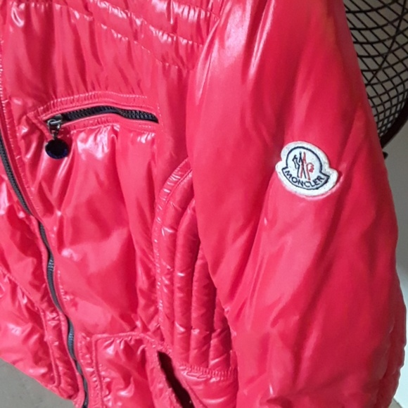 Moncler puffer - Picture 2 of 6